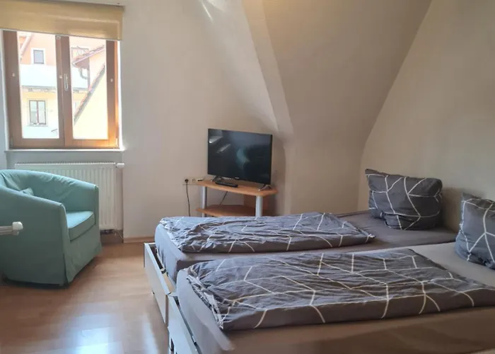 Monteurzimmer Zur Silbernen Kanne 3*